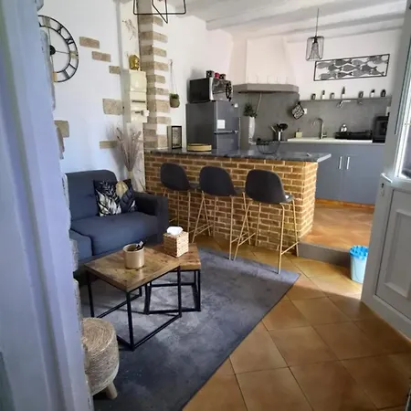 Coquet A La Campagne Citadine Апартаменты